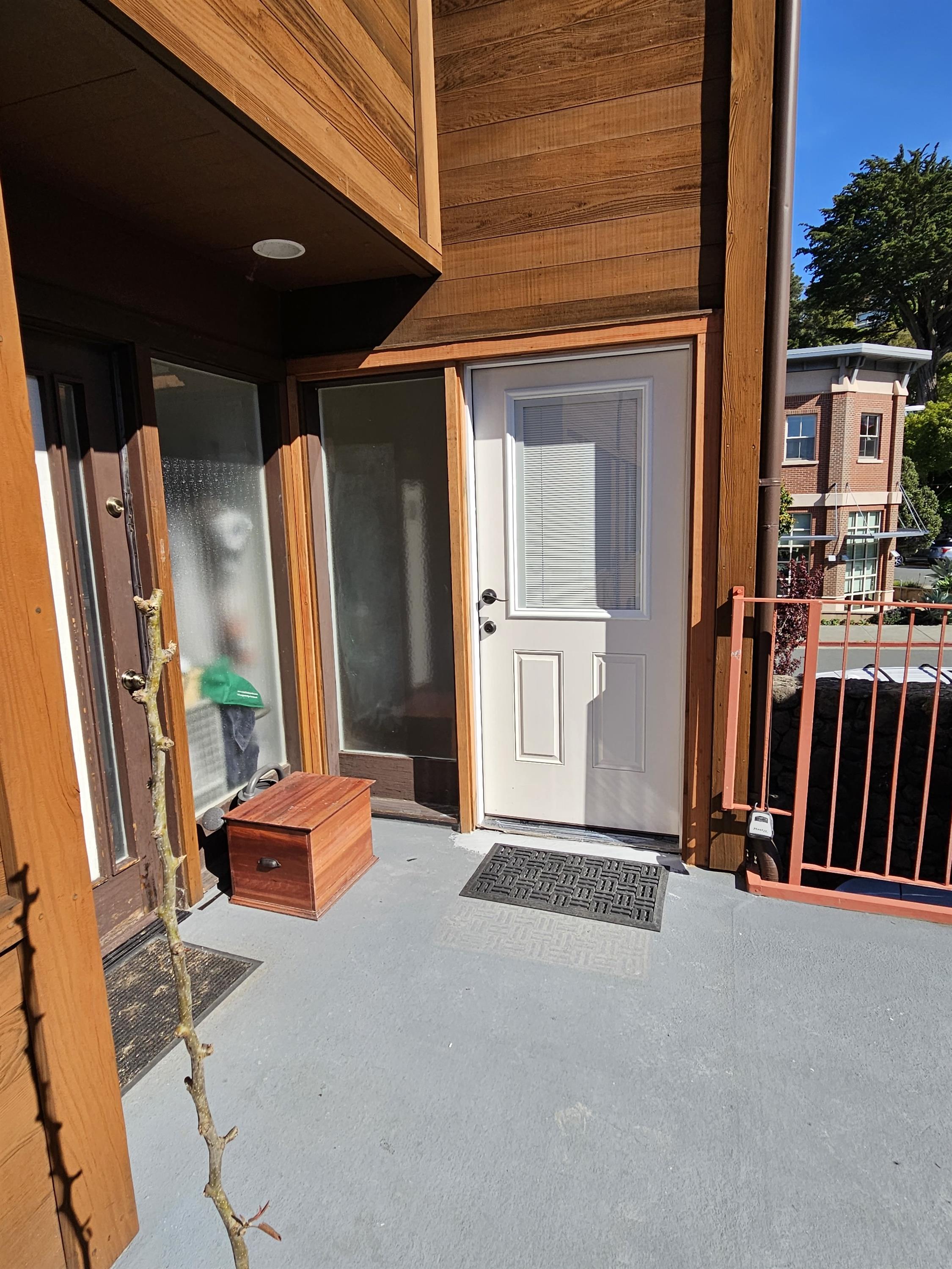 330 Johnson Street – 1